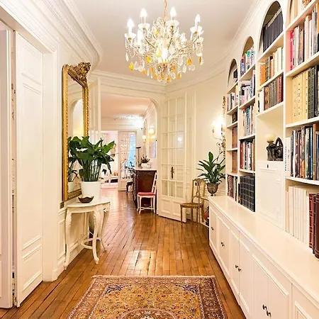 16th Arrondissement Luxury Living Appartamento