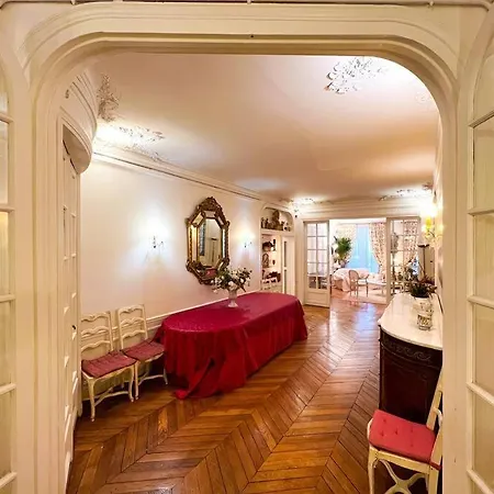 16th Arrondissement Luxury Living Paris